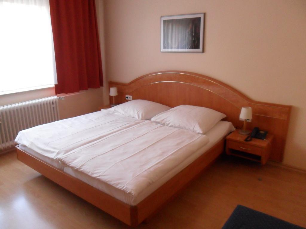 Hotel Europa Pforzheim Phòng bức ảnh