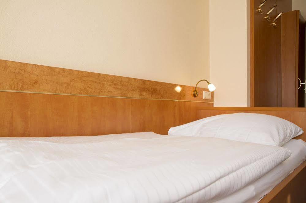 Hotel Europa Pforzheim Ngoại thất bức ảnh